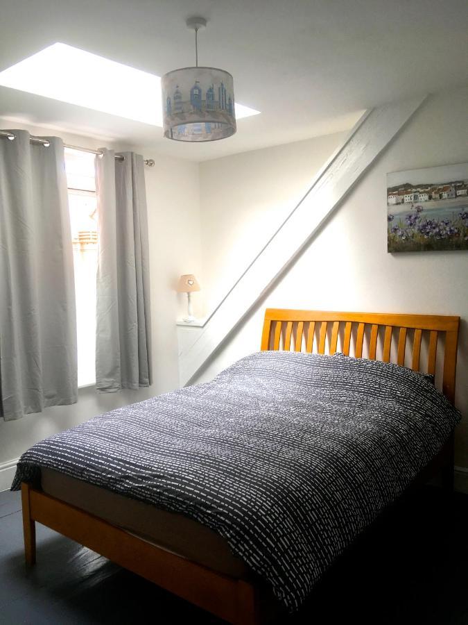 Palace Surf Lodge New Quay Kültér fotó